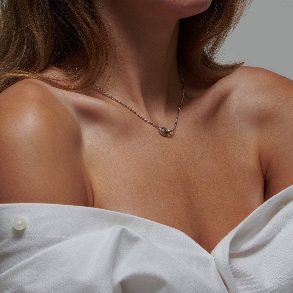 Interlocking Links Necklace - Image 5